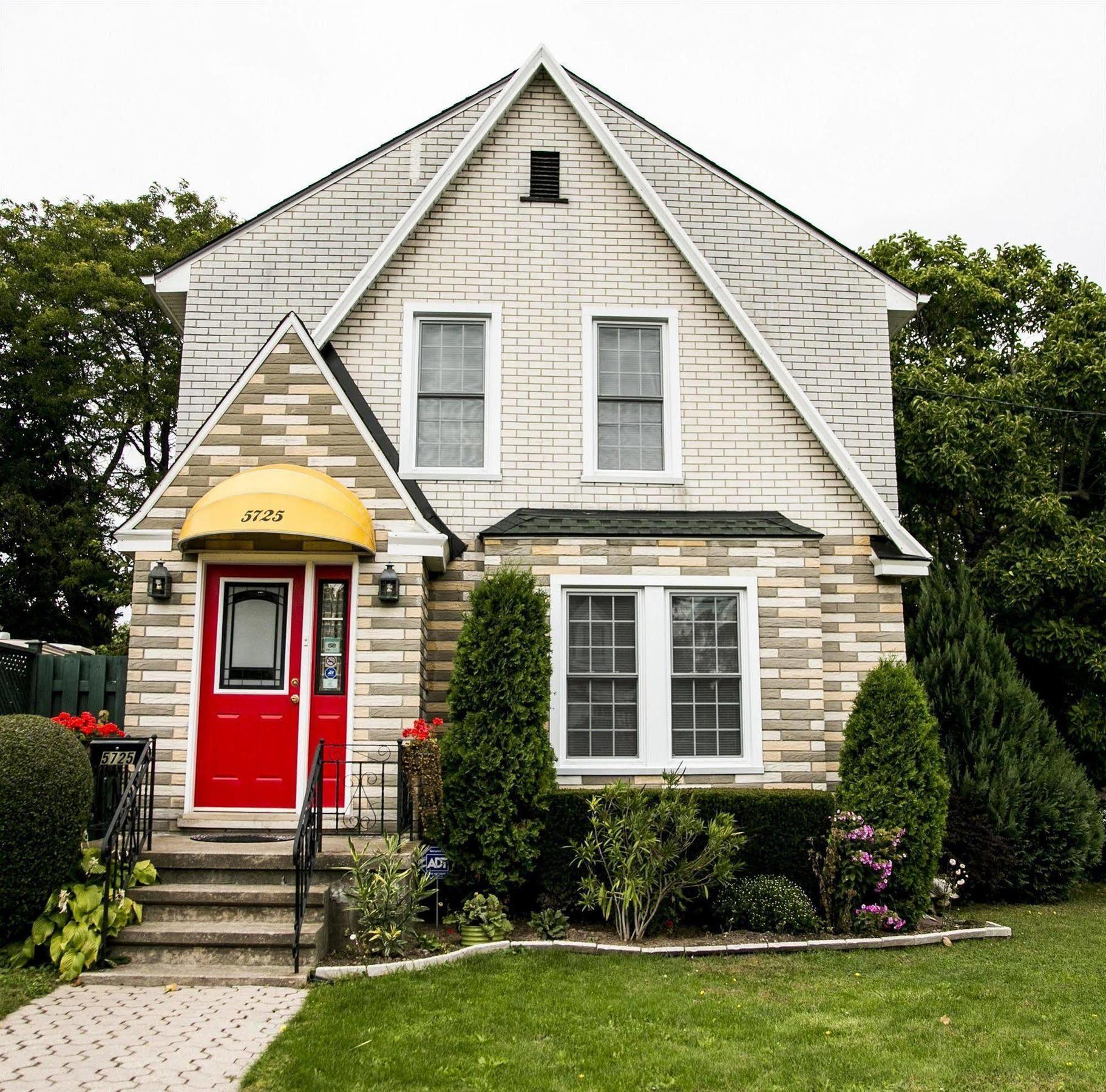 Cozy House